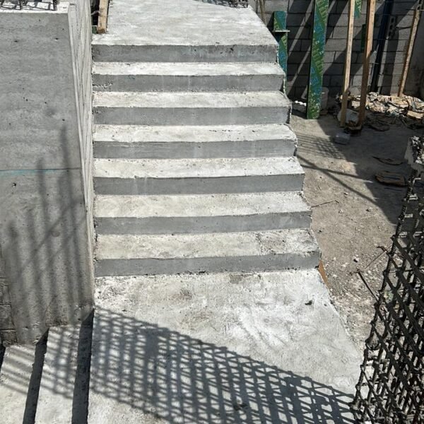 19bd212c 4a59 4110 950f a308cb16fa9a 600x600